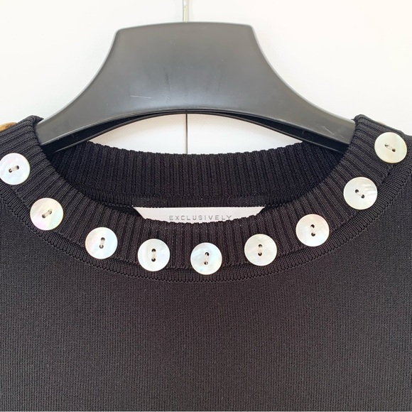 Exclusively Misook Knit Sheath Dress - Picture 3 of 9